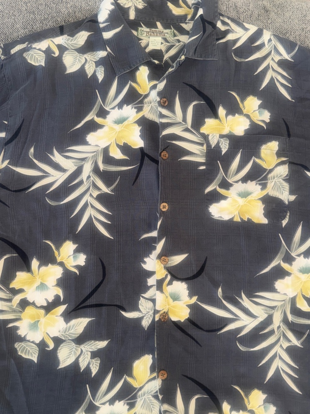 Tommy Bahama Navy Floral Short-Sleeve Button-Down with Yellow Flowers